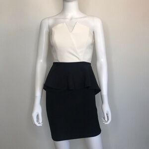 New GUESS Peplum Strapless Dress SZ M